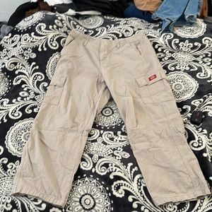 Dickies, size 13/31, tan